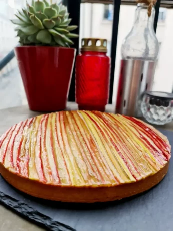 Rhubarb Tart on a black table